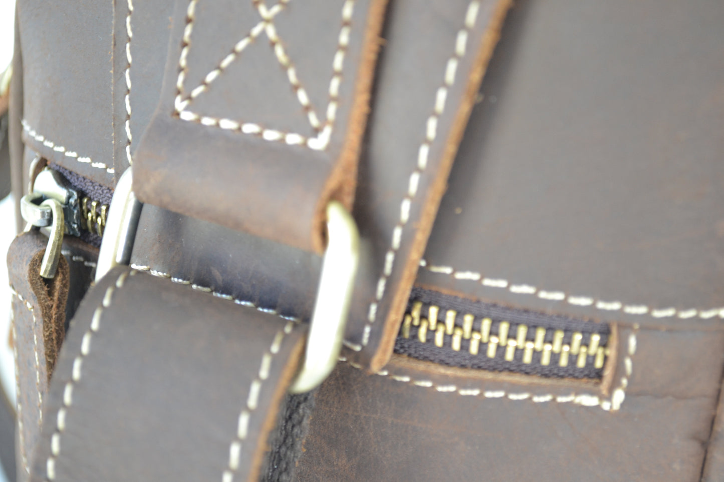 Denver Leren Herentas β Crossbody Schoudertas voor Heren β Crazy Horse Leer β Stoer & Compact β PetsAnd Bags - WiMa -