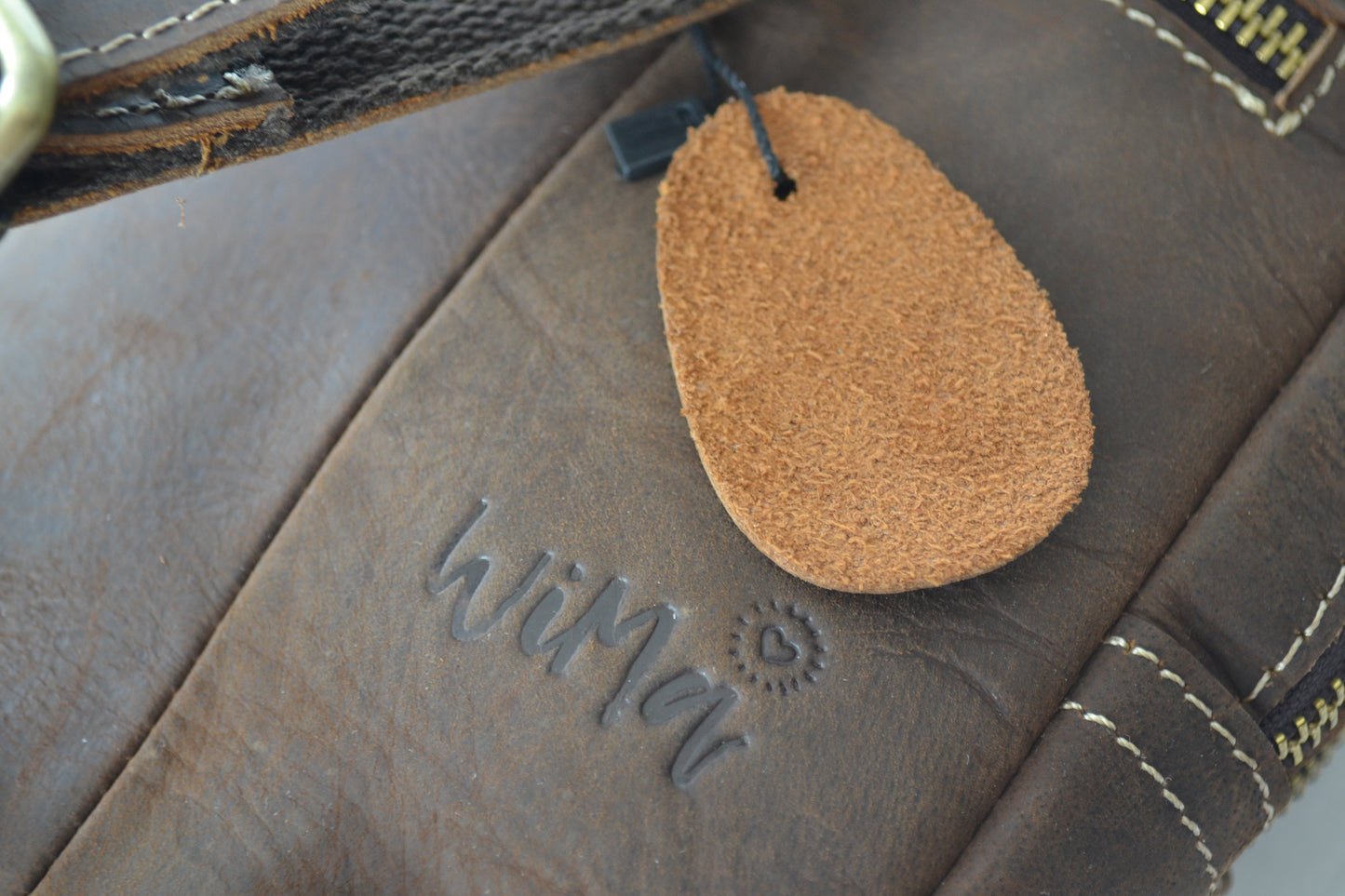 Denver Leren Herentas β Crossbody Schoudertas voor Heren β Crazy Horse Leer β Stoer & Compact β PetsAnd Bags - WiMa -